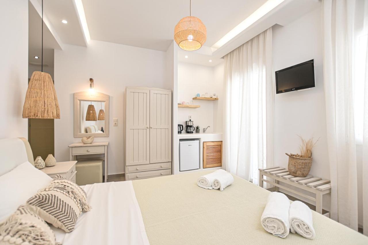 Hotel Naxos Blue Sky à Naxos City Extérieur photo